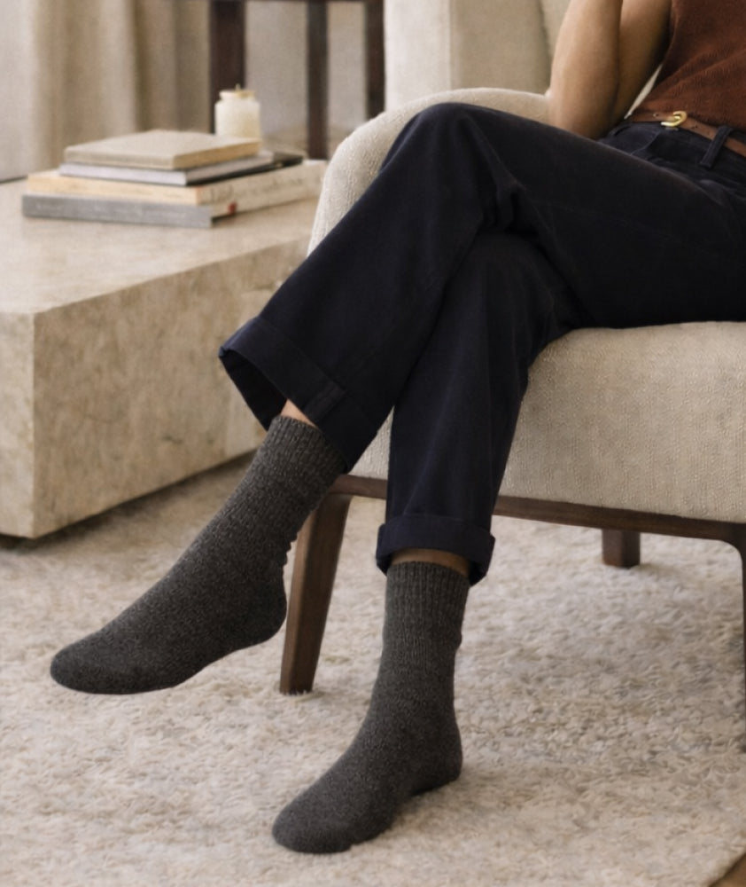 KOMORO Cashmere Socks